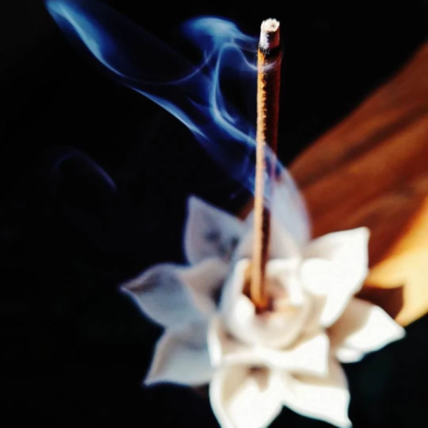 Awam Tibetan Incense (18 pieces) - Image 2
